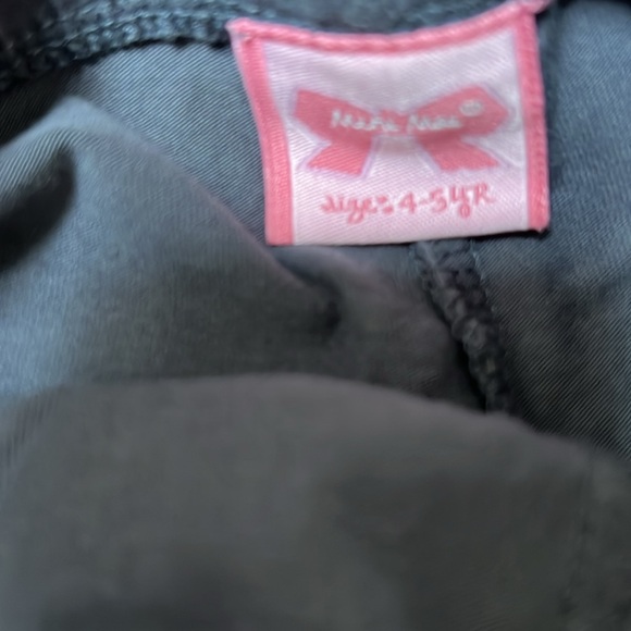 Lots of clothes ranging from 3T-5T - brands vary - Picture 12 of 16